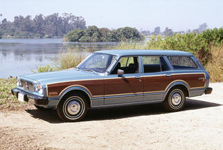  Cressida  旅行車 (RX3) 1976-1980