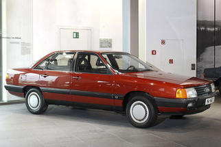  100 (C3, Typ 44,44Q, 翻新 1988) 1988-1990
