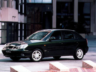  Nubira 掀背 II 2001-2003