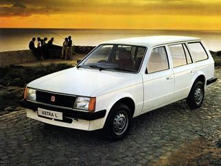  Astra 旅行車 1979-1986