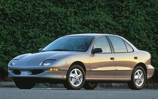  Sunfire 轎車 1994-2002