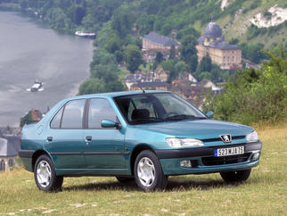  306 轎車 (翻新 1997) 1997-2002