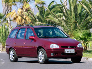  Corsa 旅行車 (GM 4200) 1997-2002