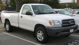  Tundra I Regular Cab (翻新 2002) 2002-2006